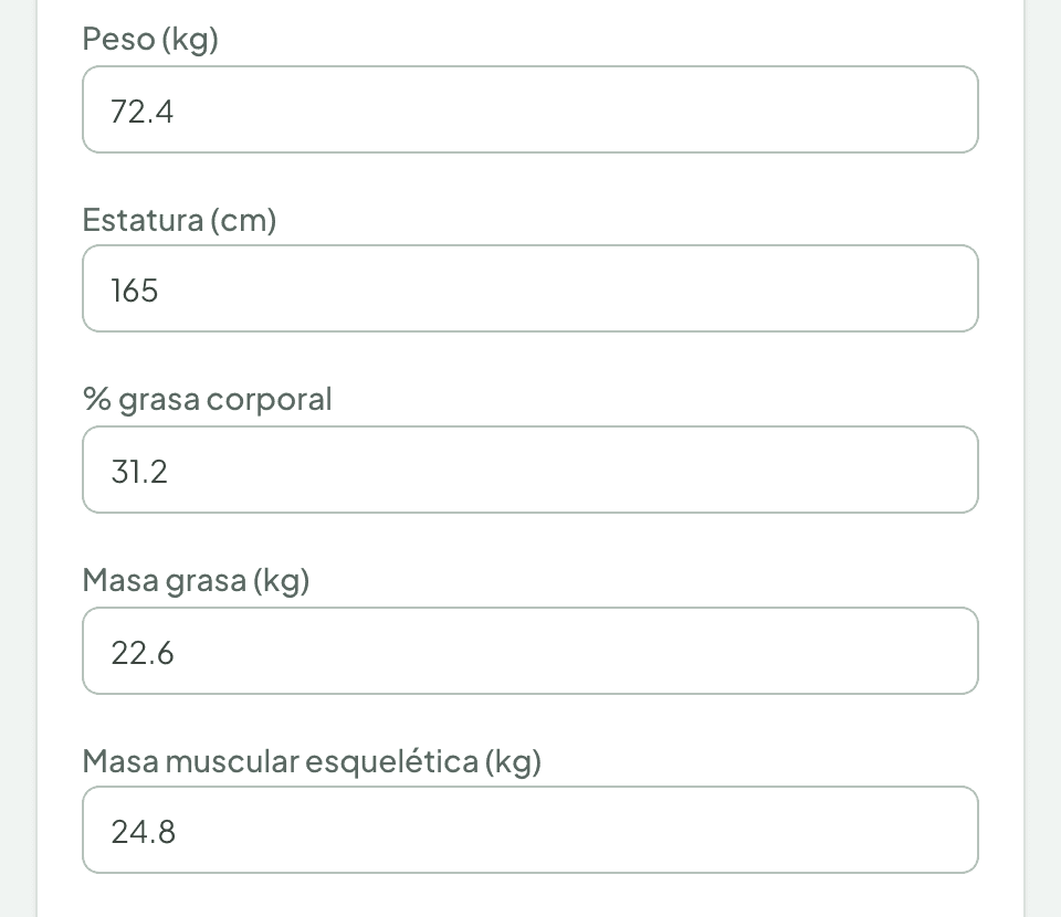 Kinti con los valores de composición corporal ya cargados: peso, estatura, % de grasa y masa muscular